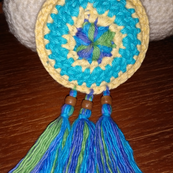 NEW Dream Catcher Crochet Keychain Ornament Purse Tag HANDCRAFTED - Picture 4 of 8